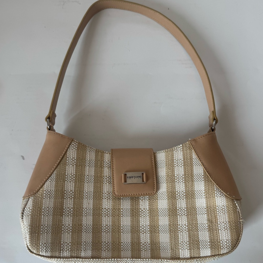 Carryland Beige and White Plaid Shoulder Bag